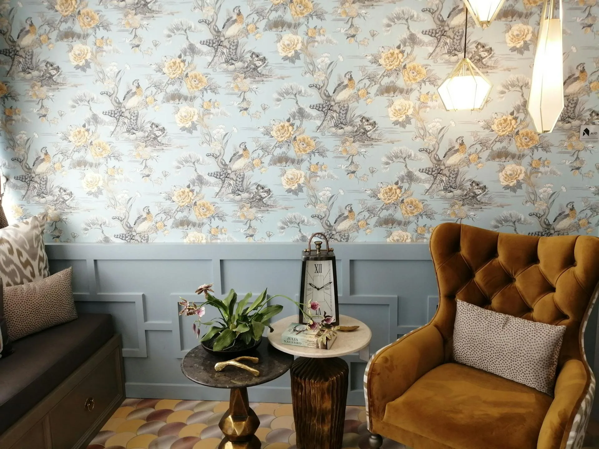 Contemporary wallpaper installation in a Richmond home by Dream Wall Creations