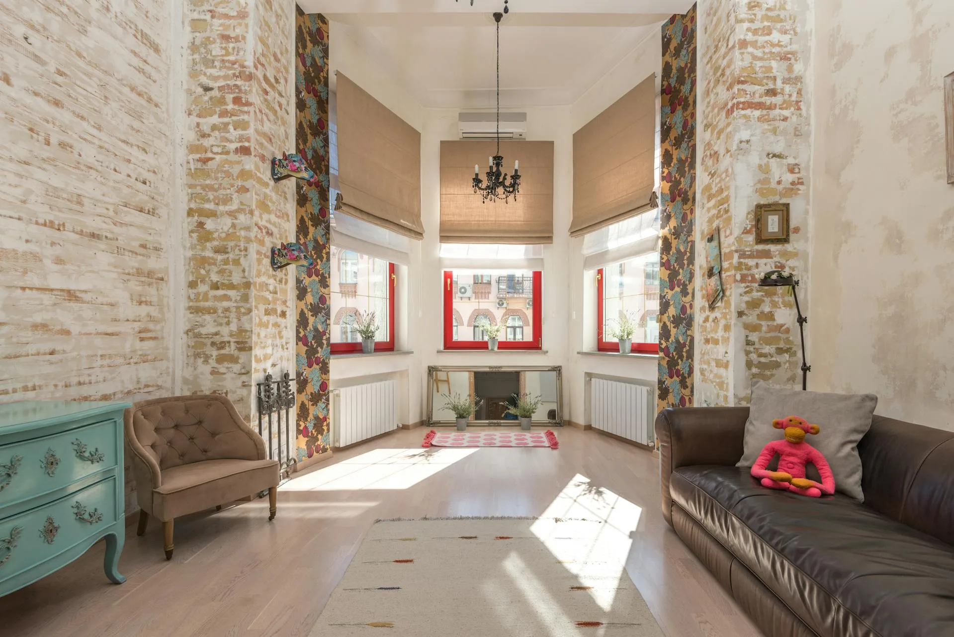 Historic home wallpaper restoration in Bay Area Victorian property