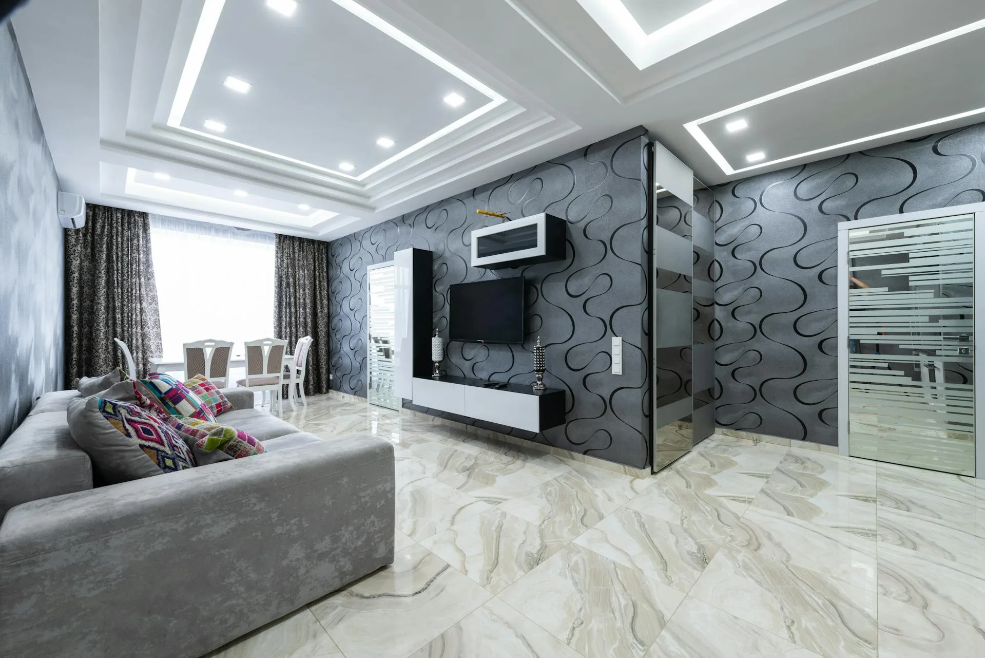 Modern patterned wallpaper in Fremont residence